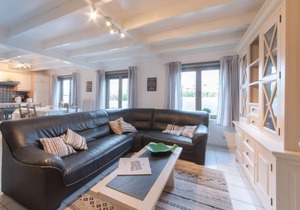 Vissershuisje 9/28 by Interhome