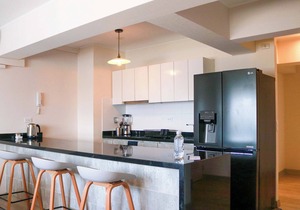 w* | Outstanding 2BR Duplex with AC in San Isidro