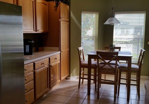 Walk to Lake Sumter Landing! Golf cart included!