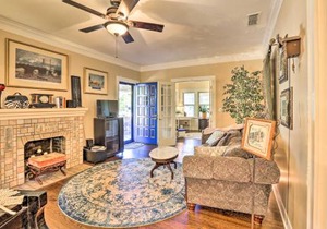 Walk to Midwestern State Wichita Falls Cottage!