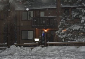 Walk to Snow Summit 3b 2b condo WiFi Sleeps 8