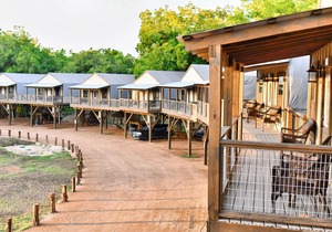 Waterfront Cabin with Kayaking, Paddle boarding, Pool, Hot Tub & more! - RC21