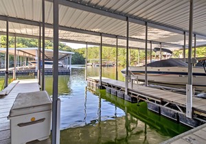 Waterfront Condo on Lake Ozark w/ Boat Slip & Pool