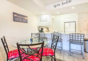 Waterfront Lake Ozark Condo with Boat Slip!
