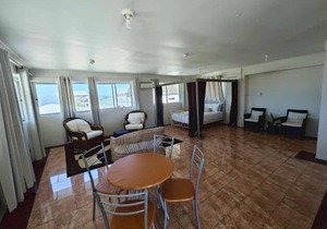 Waterfront Lodge