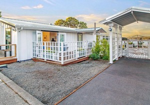 WATERVIEW IN TOWN! Cannery Inn - Hyak