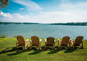 Waterview Studio with Private Porch #10 at Long Cove Resort