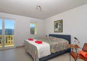 We Love Villas - Villa Cara-Mull (12pp)