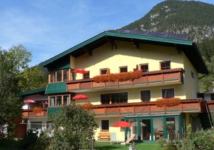 Weissenbach - Apartments Antares