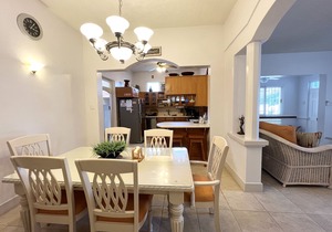 Welcome to the unpretentious and breezy Graceville, a few steps away from the beach
