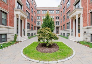Well-Located Porter Square 1BR in Harvard Square by Blueground