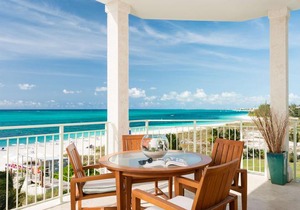 West Bay Club