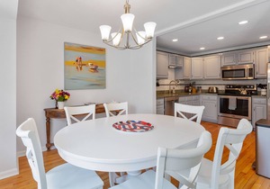 West End Townhome with Stunning Views
