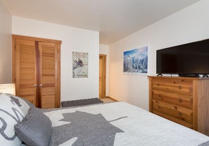 Whistler Creekside Luxurious Townhouse in Taluswood