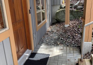 Whistler Getaway with Mountain Views – Ski & Bike from Your Door