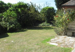 Wild Hill - Three Bedroom House, Sleeps 6