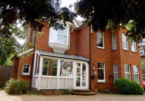 Wimblehurst Hotel