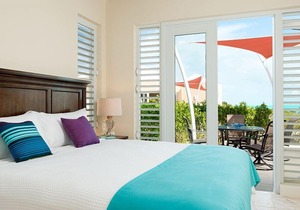 WINDHAVEN : CASUAL CARIBBEAN ELEGANCE - RIGHT ON THE BEACH