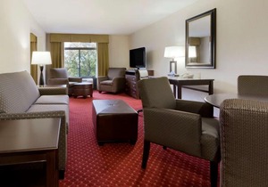 Wingate by Wyndham - Charlotte Airport South I-77 at Tyvola