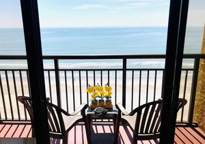 Winter Rates! Flawless Direct Oceanfront Suite @ The Caravelle