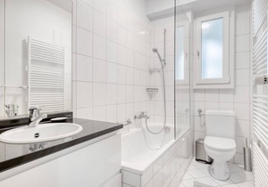 Wipkingen 3.5 Room w/ Storage & W/D, 2 mins to Mkt