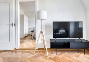 Wipkingen 3.5 Room w/ Storage & W/D, 2 mins to Mkt