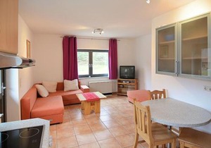 Wohnung mit eigener Terrasse in Hüddinge