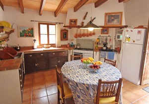 Wonderful villa with gorgeous pool and gardens in Fornalutx. Free wifi.