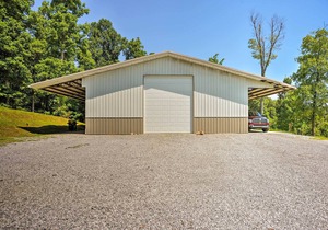 Wooded Gilbertsville Hideaway on Kentucky Lake!