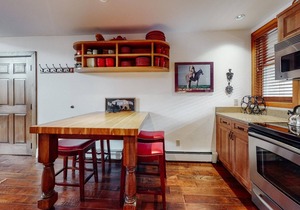 Woodrun Place | P44