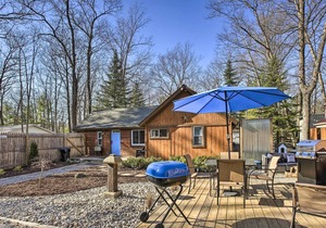 Work, Play & Get Away Cabin - Near Higgins Lake!