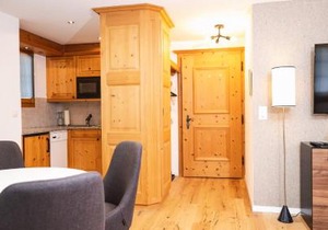 Wunderstay Alpine 3 Chic Studio Central Location