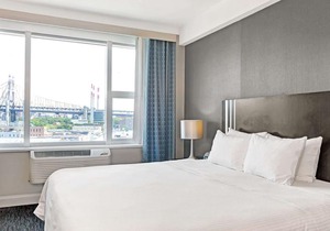 Wyndham Garden Long Island City