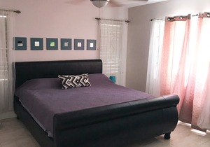 YD Rooftop Lounge ocean view salt water pool with mountain view large 2bdrm