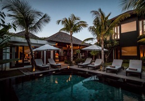 You will Love This Luxury 12 Bedroom Holiday Villa in Seminyak with Private Pool, Villa Bali 2081