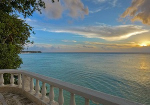 ZenBreak Whitegates is a luxury 4 bedroom beachfront villa on the West Coast