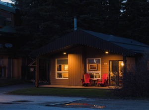 Mountain Chalet | Jasper East