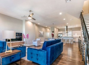 Townhouse Bienville Villas | Mid-City