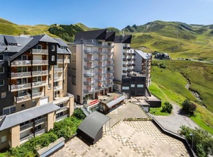 Résidence Les Balcons Du Soleil Pièces Cabine Personnes Germ | Peyragudes