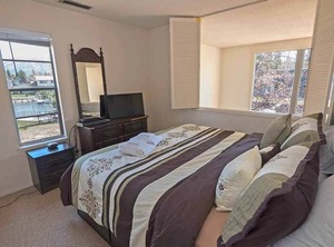 Traverse Court | Tahoe Keys