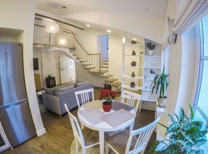 City | Business District