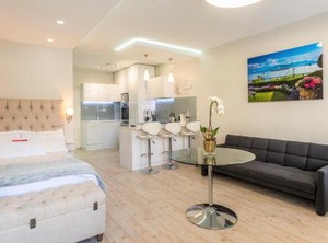 Diplomat | Cape Town City Centre