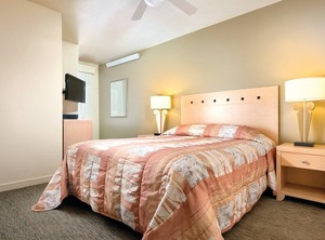 Sn | Seaside Gilbert District