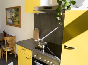 Gwuni Mopera | Mitte