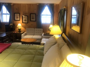 Apt Downtown Stonington | Stonington