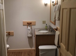 Apt Downtown Stonington | Stonington