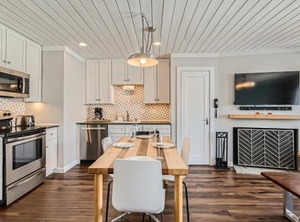 Alpine | Historic District