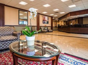 Naperville Inn | Hillside
