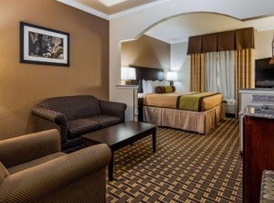 Horse Inn | Weatherford