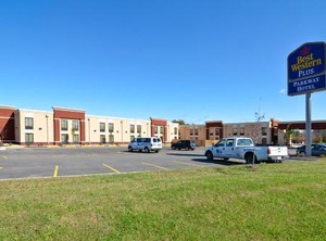 Parkway Hotel | Alton